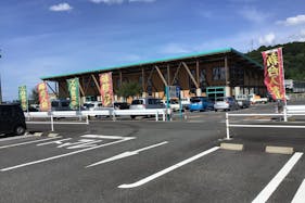 【ダイナム鳥取羽合店】キッチンカーや各種プロモーションに最適なアミューズメント施設のイベントスペース