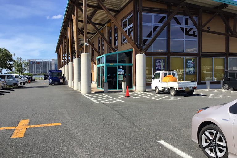 【ダイナム鳥取羽合店】キッチンカーや各種プロモーションに最適なアミューズメント施設のイベントスペースの画像4