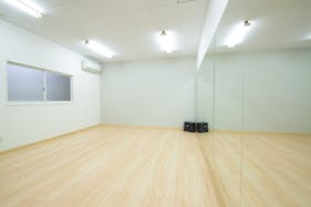 【佐野市駅6分】ダンス教室や撮影に活用できる音響・撮影設備が充実したイベントスペース