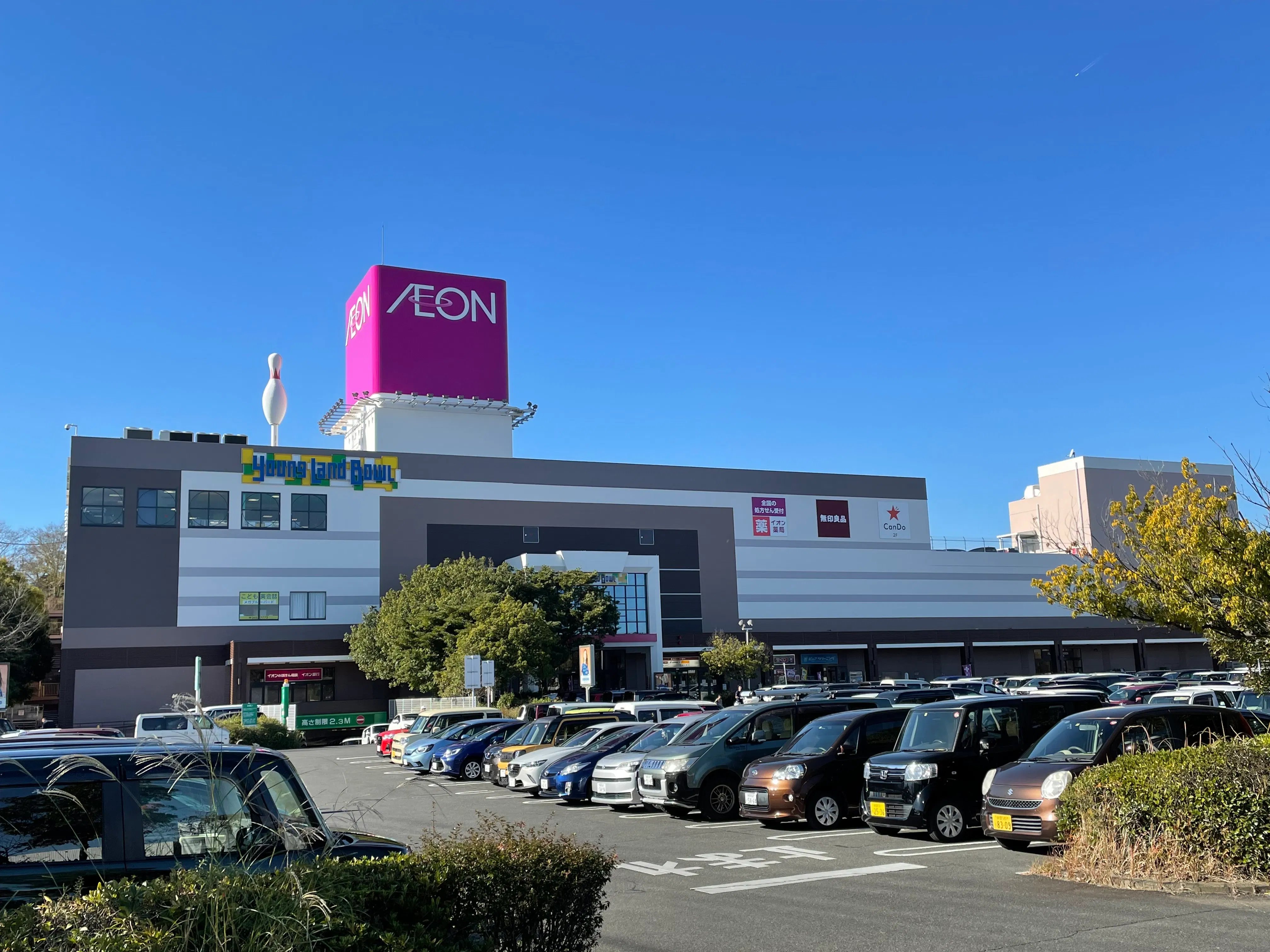 【イオン清水店】各種プロモーションや物販、食物販のポップアップストアに最適な1階専門店側入口前のイベントスペース