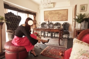 【曙橋駅3分】撮影や展示会等に適した自然光が入るアンティーク家具付きのスタジオスペースの画像12