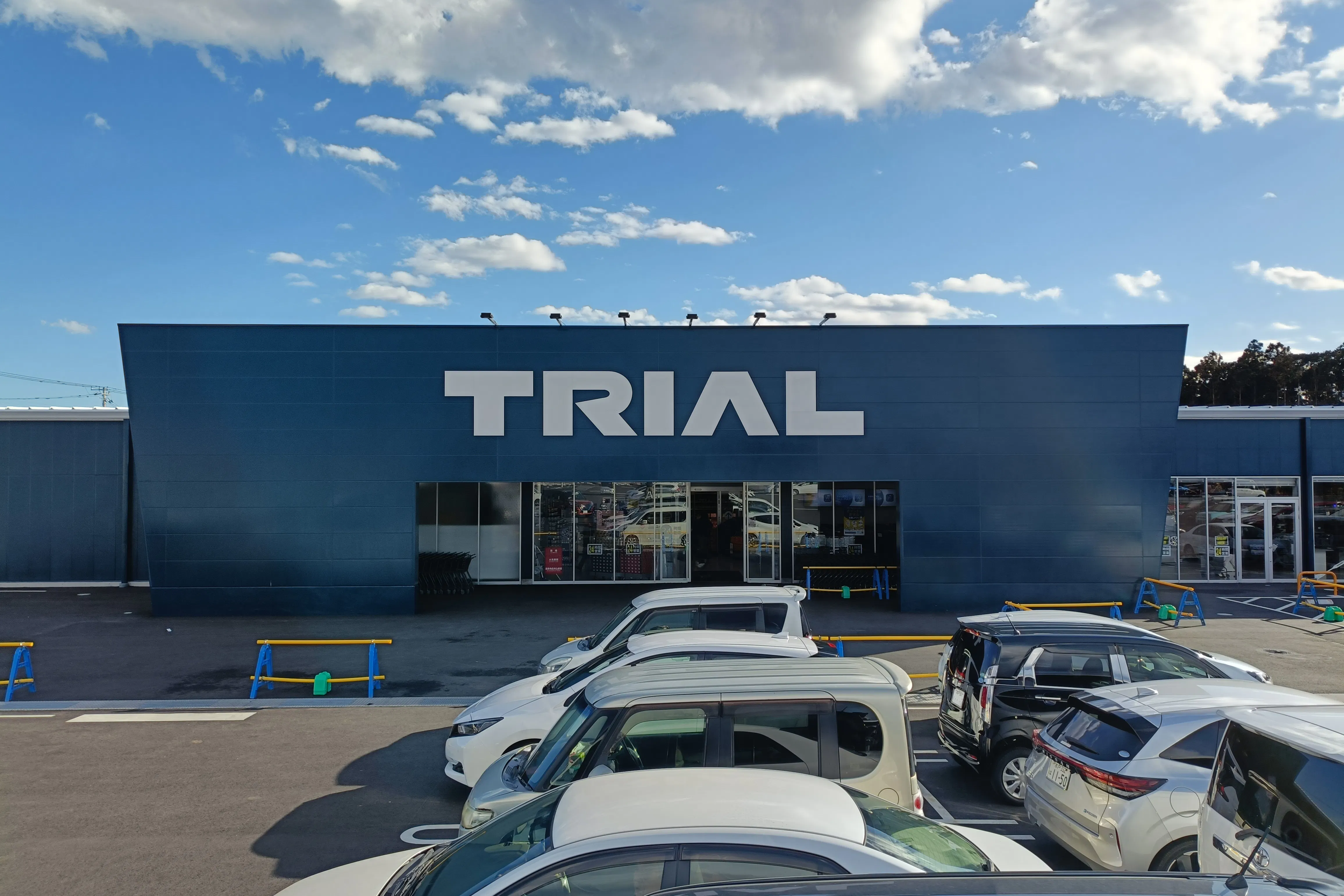 【メガセンタートライアル桜の郷店】キッチンカー・食物販・販促プロモーションの出店が可能な Ⓒ 屋外催事スペース➀(※買取催事不可)