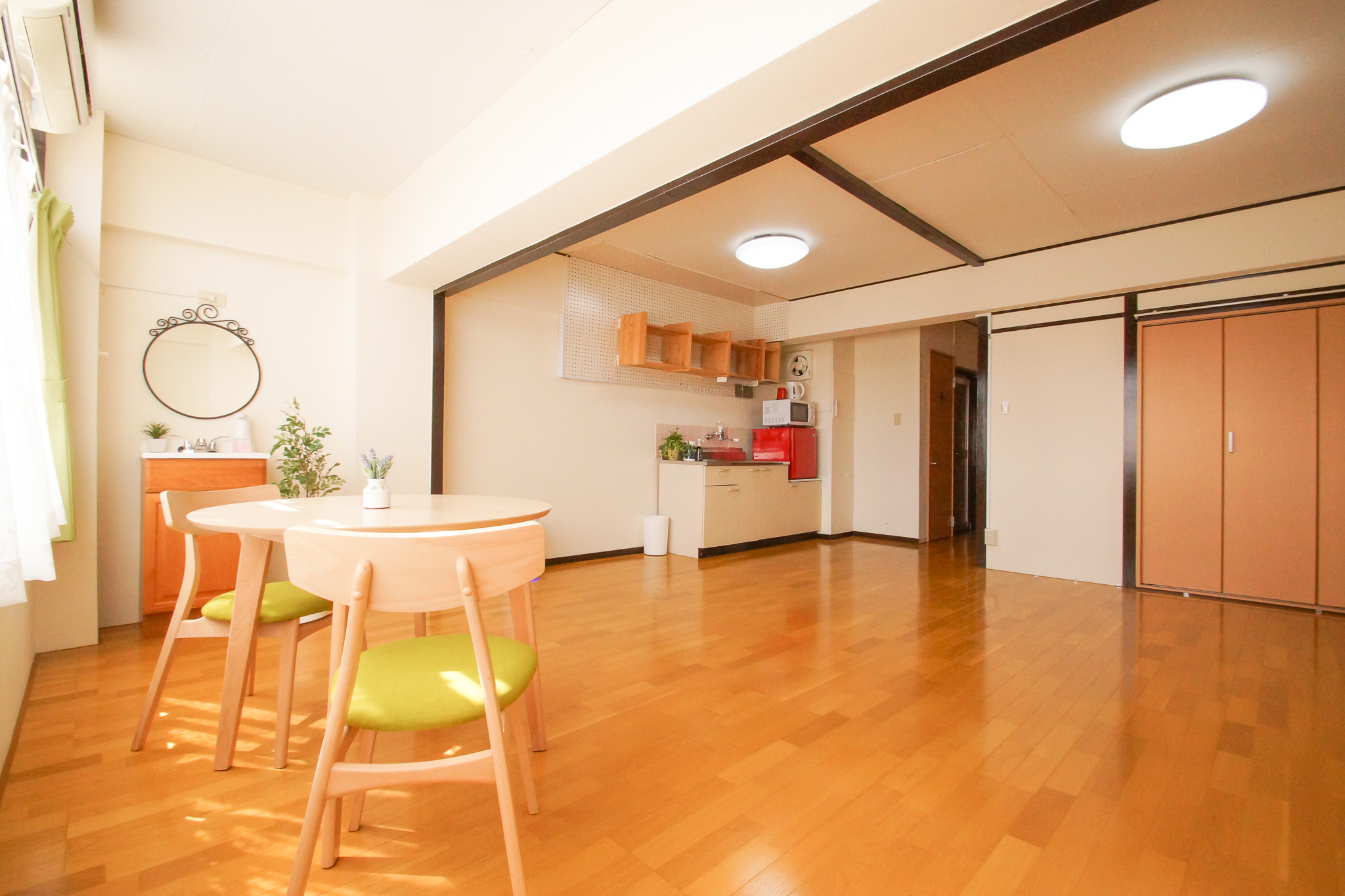 【佐野市駅6分】個人で自由に使えるプライベートシェアサロン