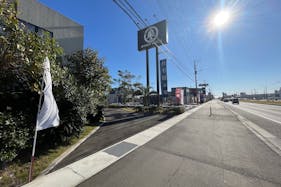 【茨城県神栖市エリア】キッチンカーでの出店に最適な国道沿い/モデルハウス前/屋外スペース