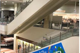 【イオンモール浜松志都呂】モール内広告 エスカレーター側面