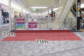 【イオンモール浜松志都呂】3階中央エスカレーター横