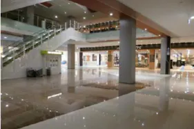 【イオンモール名古屋茶屋】ウエストコート(専門店側)