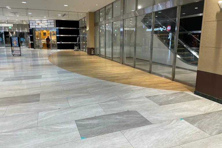 【イオンモール北大路】1F・南モール①(北側)の画像1