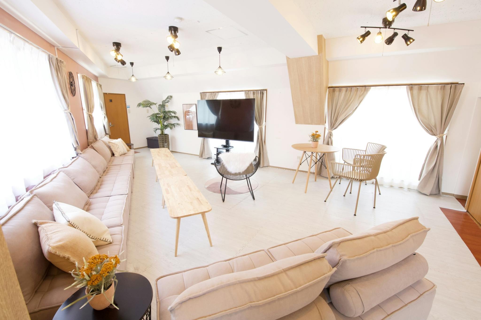 【国分寺駅2分】撮影、ワークショップ等に最適な国分寺駅徒歩2分のアクセス抜群イベントスペース