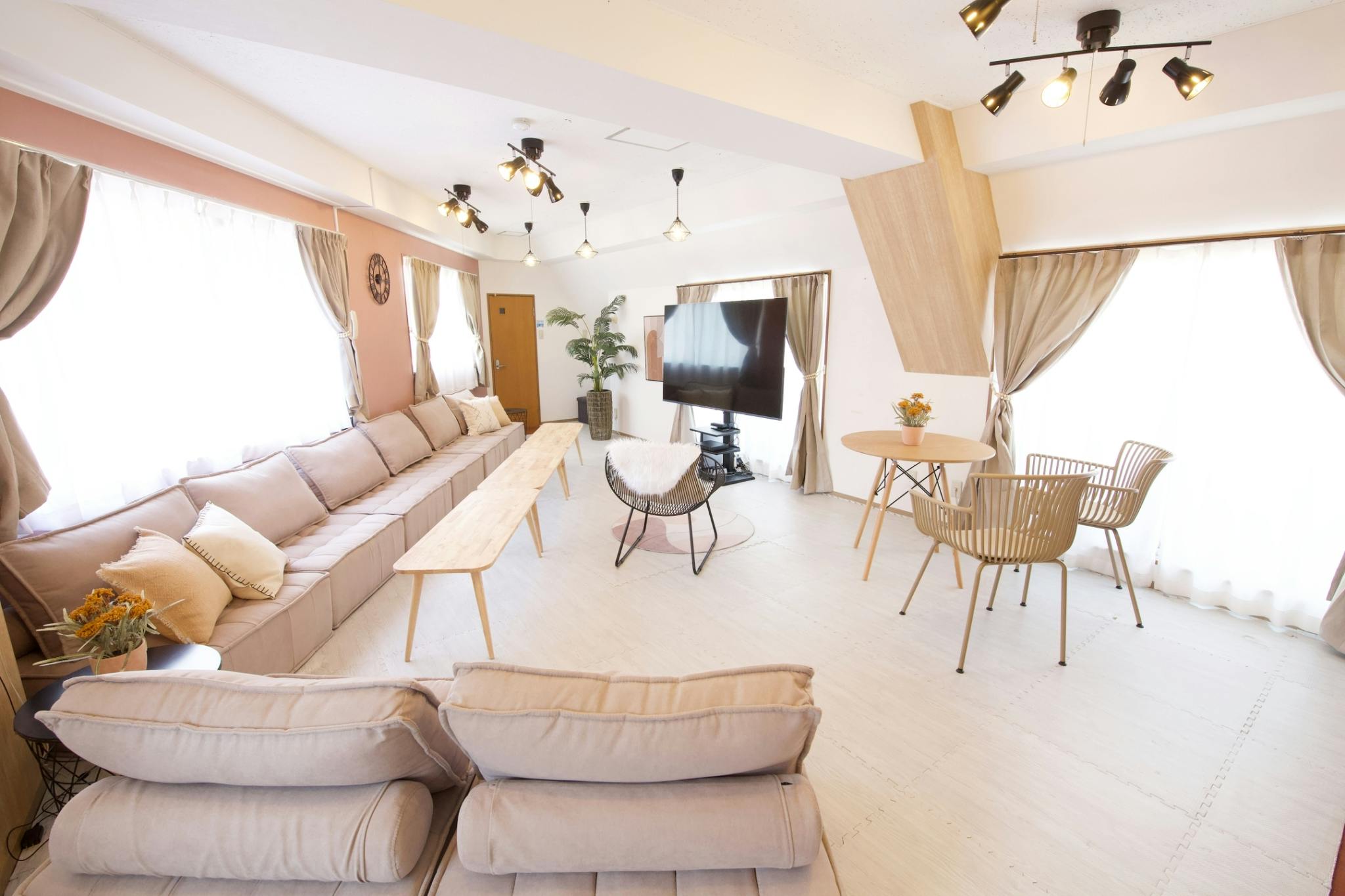 【国分寺駅2分】撮影、ワークショップ等に最適な国分寺駅徒歩2分のアクセス抜群イベントスペース