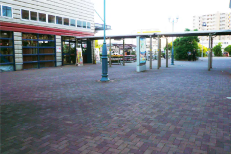 【イオンモール四日市北*】館外ディオワールド前の画像1