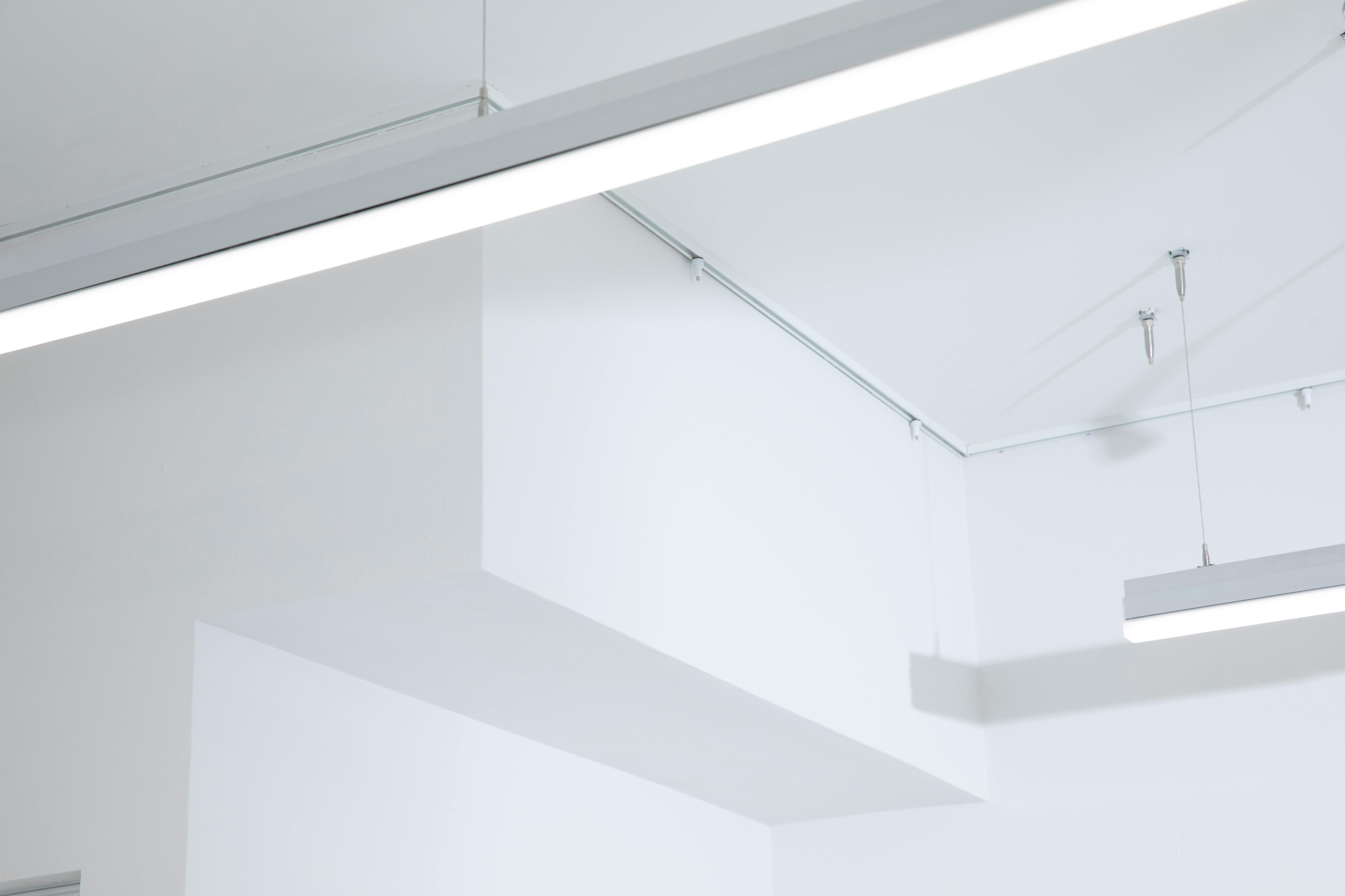 【高円寺駅5分|新規受付再開!】展示会やポップアップストア、個展等のアートギャラリー用途に最適な白を基調としたイベントスペース