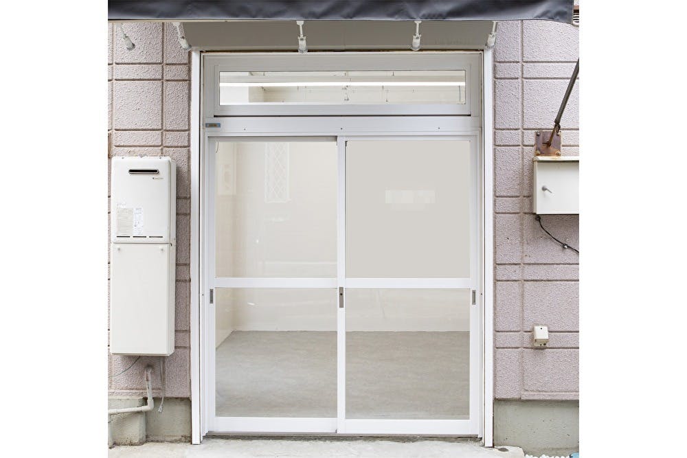 シンプルな外観
