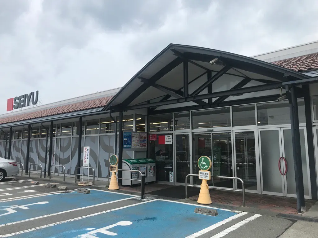 【西友　岡谷北店】屋外入口横　ポップアップストア(物販、食物販)やプロモーション用途に最適なスーパー店内催事イベントスペース