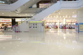 【イオンモール和歌山】サークルコート