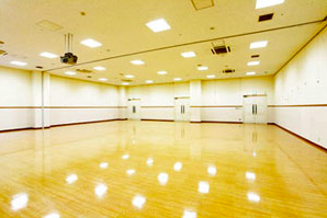 【イオンモール高知】2F　イオンホールAB