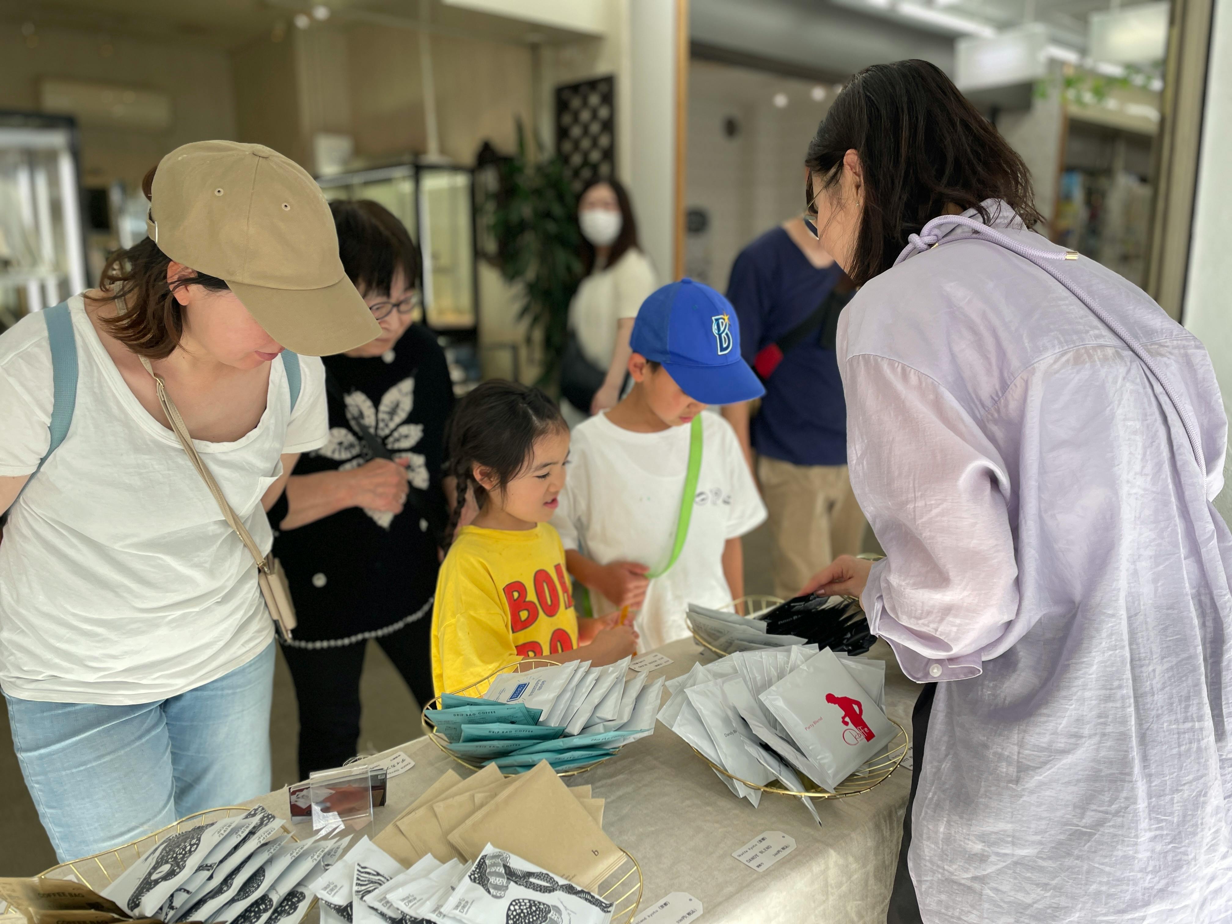 【スイーツはしご in 自由が丘ひかり街/2026年GW特別イベント】2026年5月4日~5日に開催されるスイーツ・お菓子が集結するマルシェ