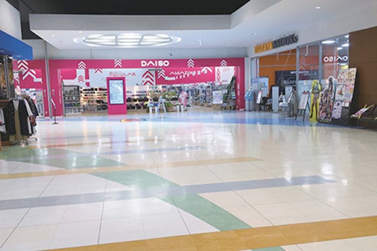 【イオンモール宇城】南側催事場1の画像1