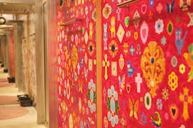 【ラフォーレ原宿/明治神宮前駅1分】愛と狂気のマーケット ポップアップストアやアート展示、商品PR等に最適、販売員スタッフ不要なラック(什器持込)