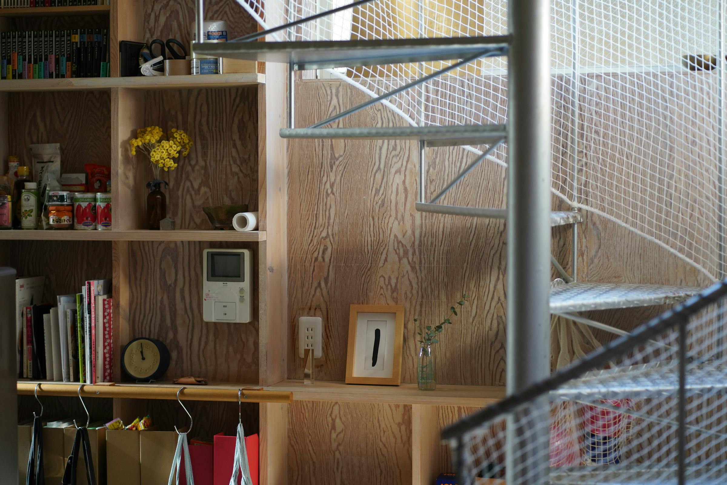 【池ノ上駅6分】撮影に適した光と影・素材が特徴的な自宅兼スタジオ