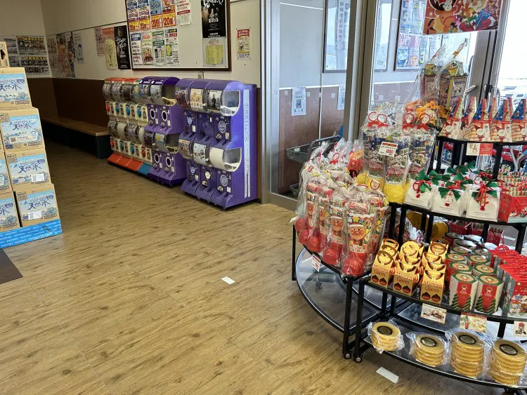 【オークワオーストリート橋本彩の台】販促キャンペーンやプロモーションイベントに適した入口付近(右側)スペース