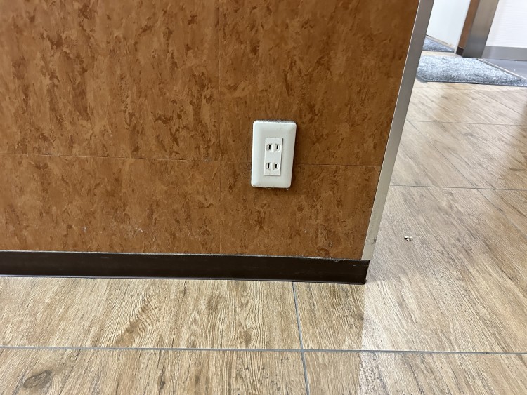 【オークワオーストリート橋本彩の台】販促キャンペーンやプロモーションイベントに適した入口付近(右側)スペース