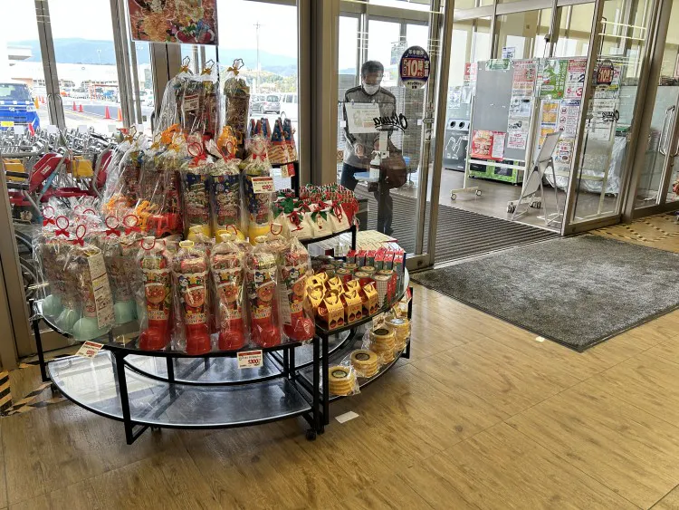 【オークワオーストリート橋本彩の台】販促キャンペーンやプロモーションイベントに適した入口付近(右側)スペース