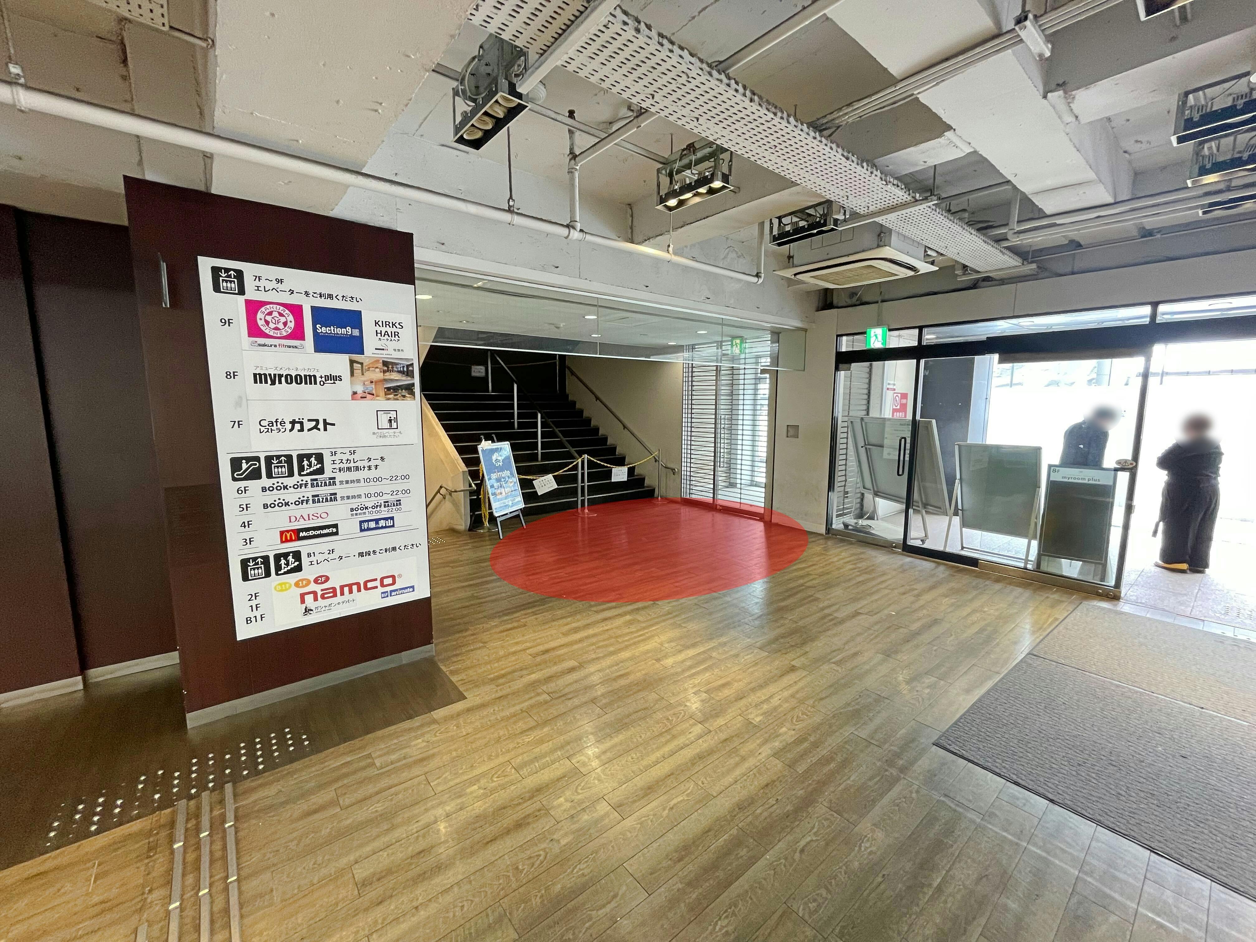 【ピアザ松戸/松戸駅東口直結】プロモーションイベントや小規模な物販に最適な駅出口直結の商業施設内エントランス近くのイベントスペース(3B)