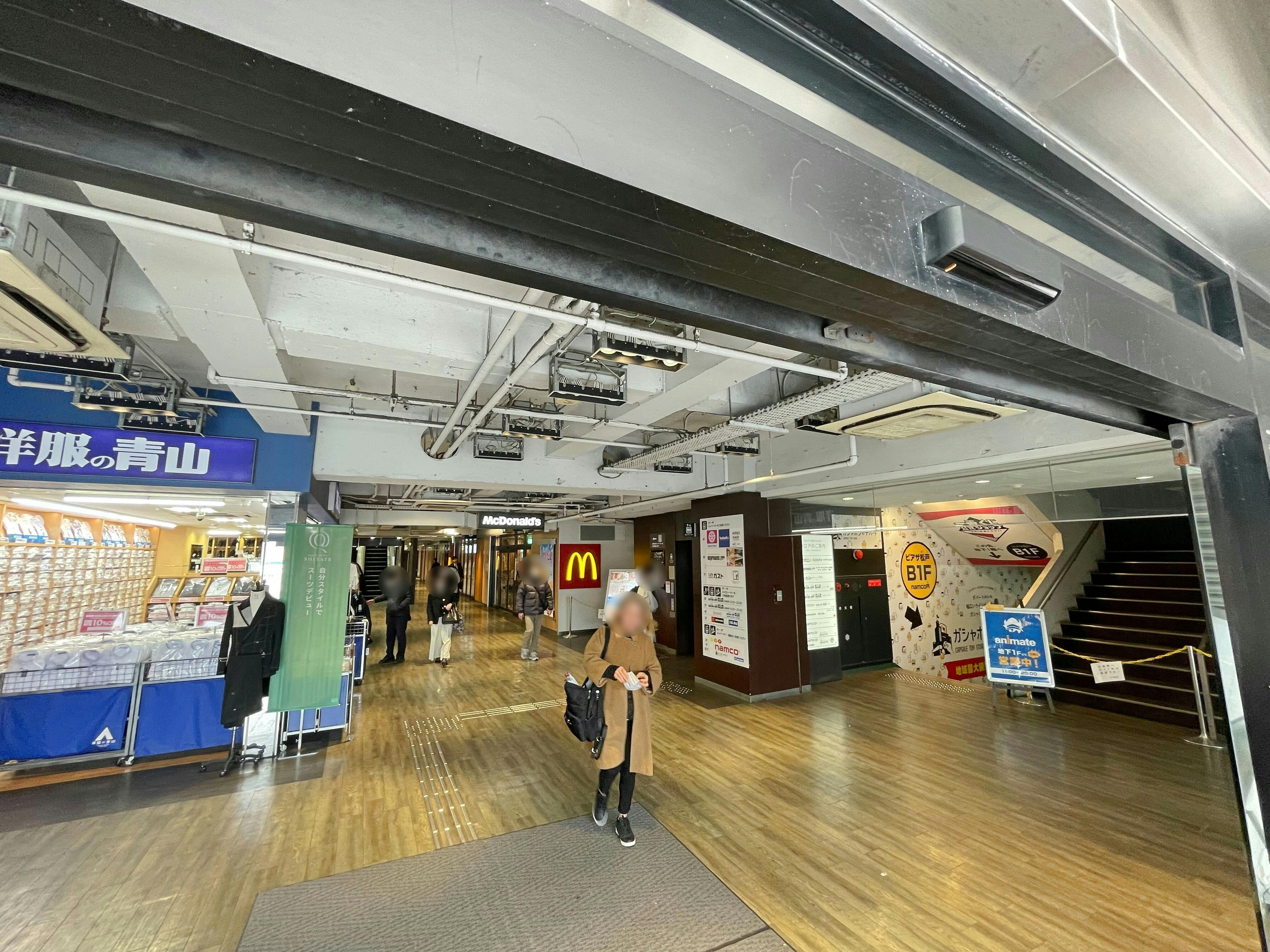 【ピアザ松戸/松戸駅東口直結】プロモーションイベントや小規模な物販に最適な駅出口直結の商業施設内エントランス近くのイベントスペース(3B)