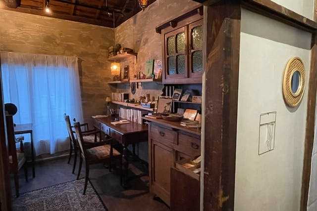 【浅草駅9分】撮影や展示会に適したのヴィンテージ家具で装飾したレンタルギャラリー