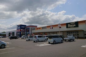 【フレスポ中津北】PR活動に利用可能なセリア前の屋外スペース