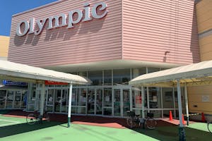 【オリンピック 千葉東店】プロモーションに利用可能な店内食品フロア側入口脇スペース