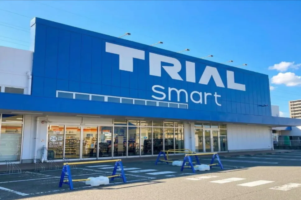 【スーパーセンタートライアル新下関店】キッチンカー(調理営業)出店限定/屋外スペース