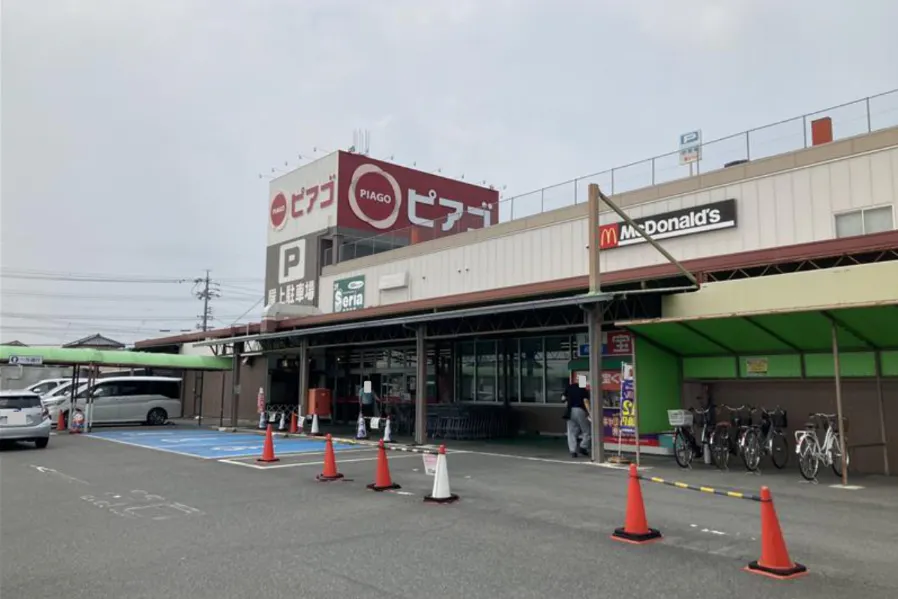 【ピアゴ井ヶ谷店】販促プロモーションや食物販に最適な1F入り口前のイベントスペース
