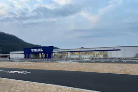 【スーパーセンタートライアル赤穂店】©食物販やPR活動に最適な店内「レジ奥 スペース」