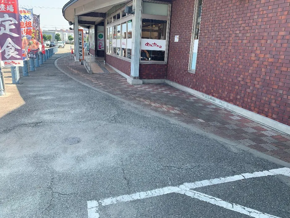 【夢屋加古川店|割引キャンペーン実施中】キッチンカーやプロモーション等に最適なアミューズメント施設のイベントスペース(めん六前⑤)