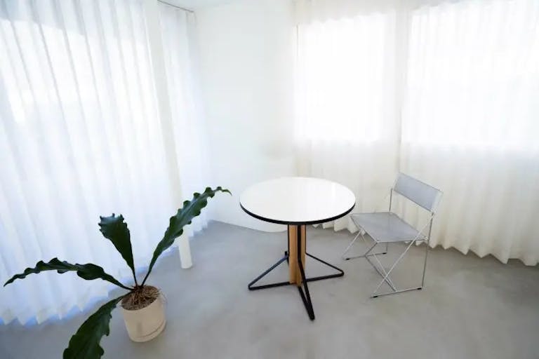 【代々木上原駅1分】展示会・撮影等に適した白壁とキッチンスペース付きスタジオの画像13