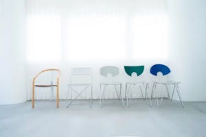 【代々木上原駅1分】展示会・撮影等に適した白壁とキッチンスペース付きスタジオ