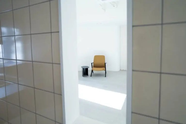 【代々木上原駅1分】展示会・撮影等に適した白壁とキッチンスペース付きスタジオの画像22