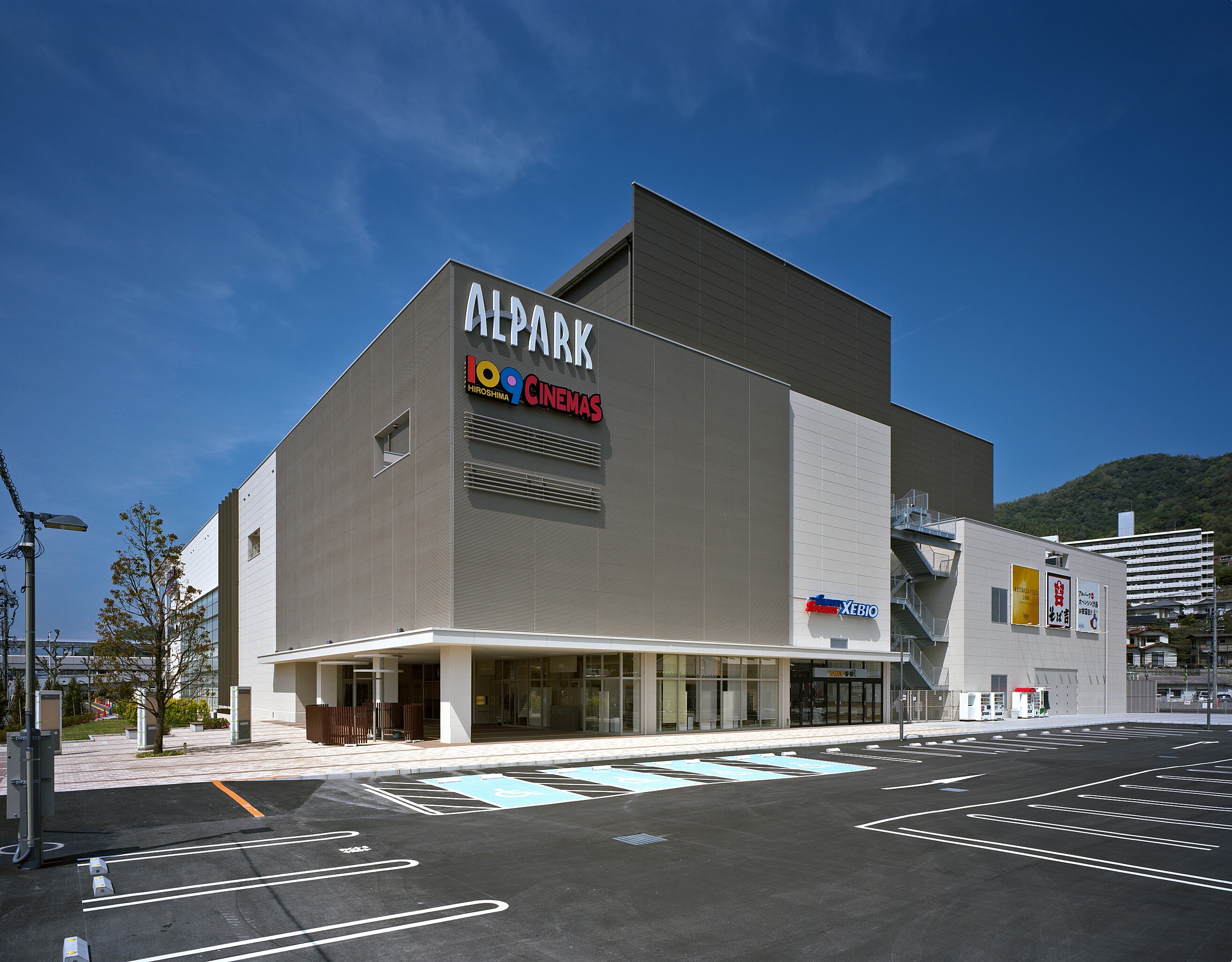 【109シネマズ 広島】プロモーションイベントに最適な映画館内のイベントスペースの画像3