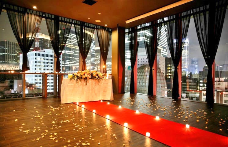 【銀座ZX夜景ラウンジ】~銀座並木通り沿い~銀座の街並み夜景を一望できる完全貸切スペース