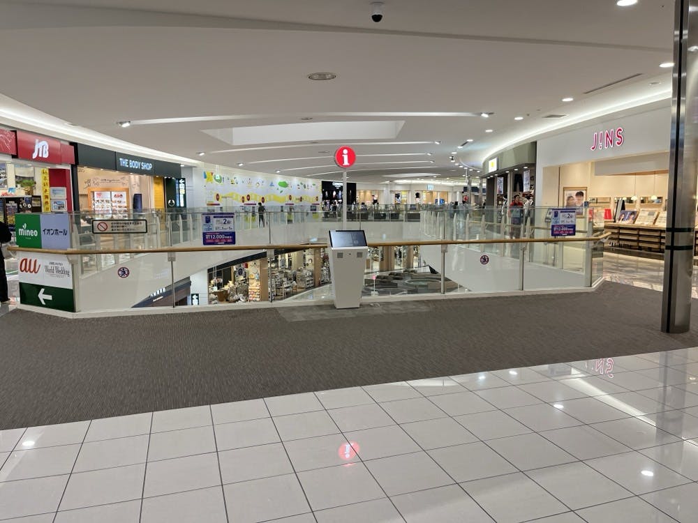 【イオンモール橿原】ノースモールB（JINS前）の画像