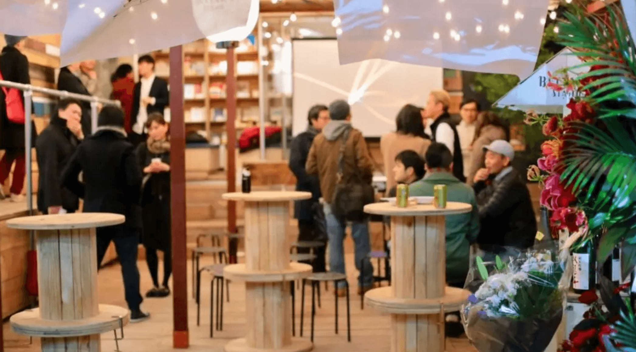 【小伝馬町駅2分】ウッドデッキがオシャレなフレキシブルなアウトドア・イベントスペース