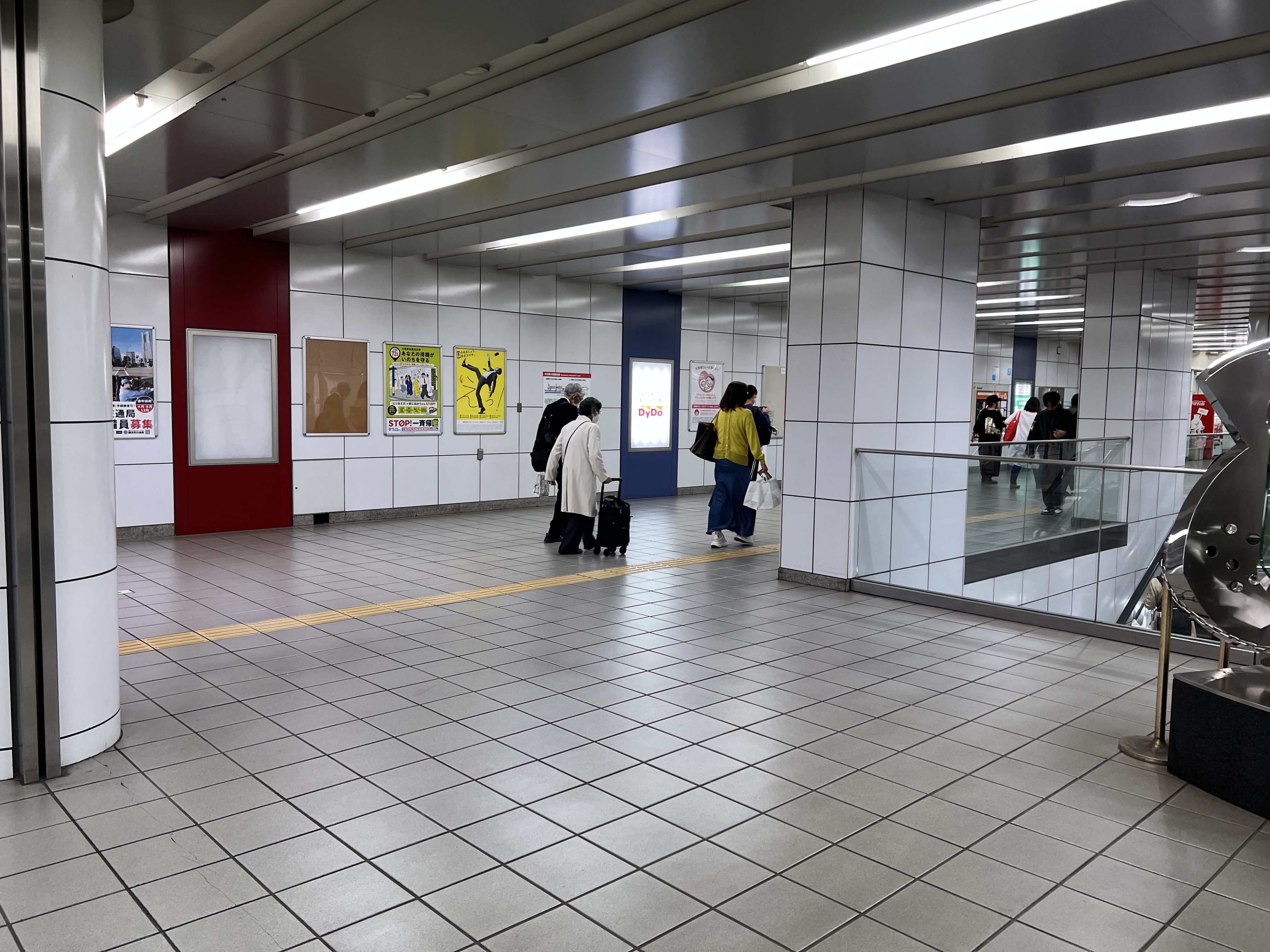 【横浜市営地下鉄ブルーライン湘南台駅】各種プロモーションや物販、食物販のポップアップストアに最適な改札内モニュメント横のイベントスペースの画像7