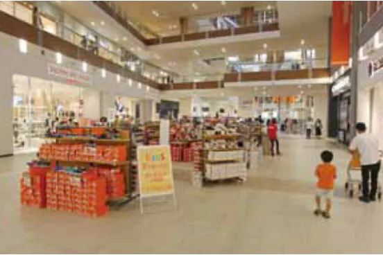 【イオンモール沖縄ライカム】2F アクアEV前広場