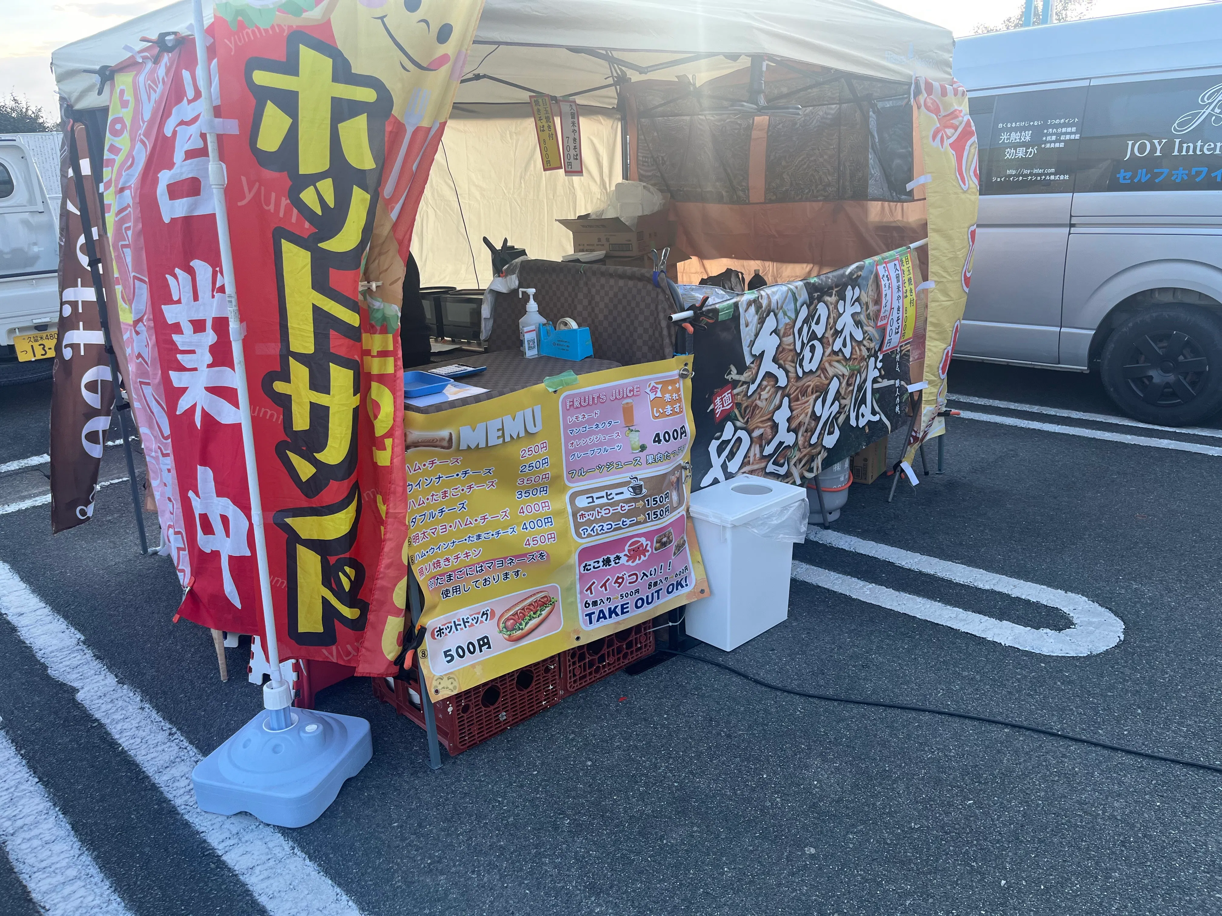 【ダイナム福岡大刀洗店ゆったり館】キッチンカー出店やプロモーションイベントに最適なアミューズメント施設のイベントスペース①（めん六や側）