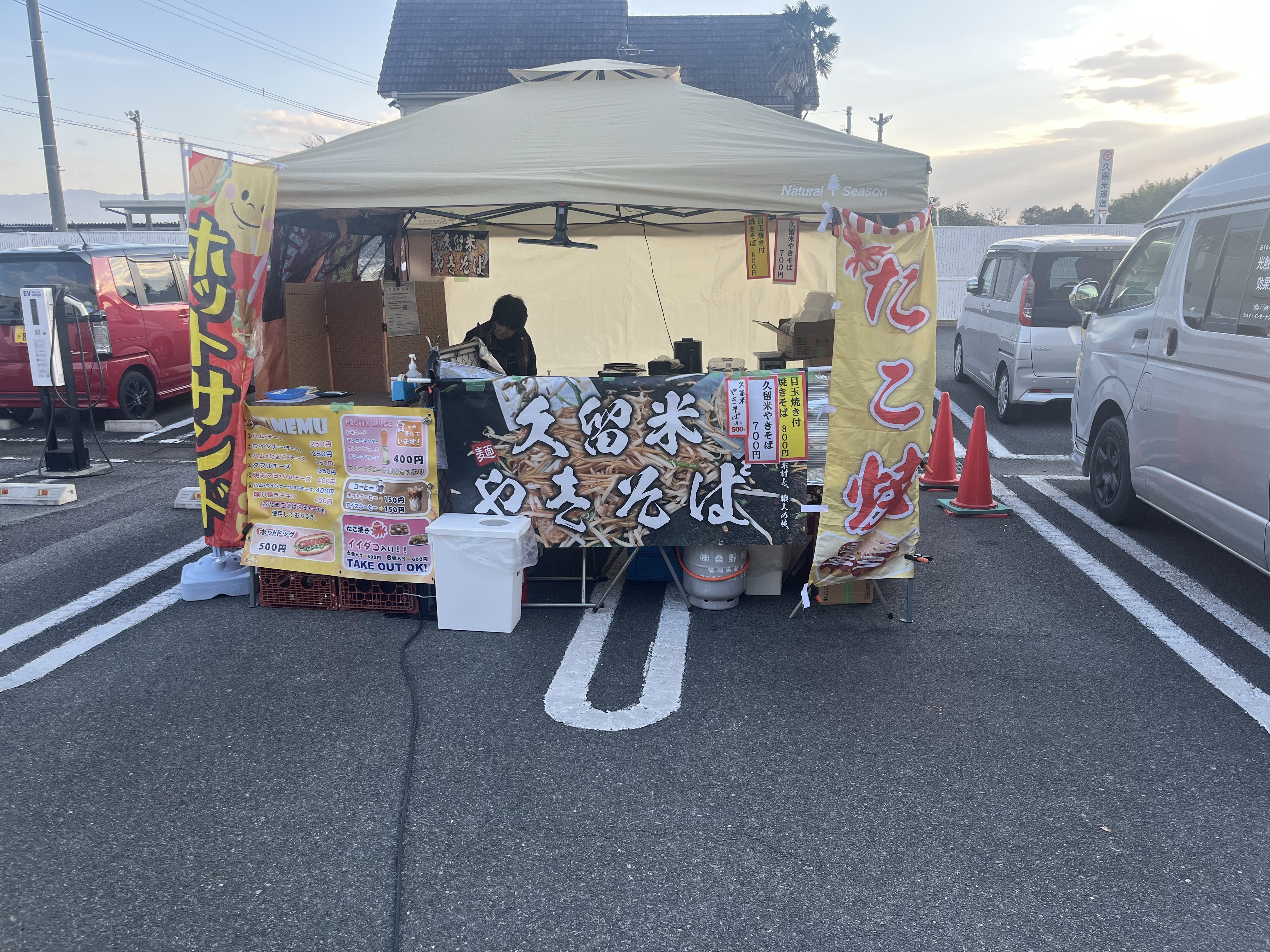 【ダイナム福岡大刀洗店ゆったり館】キッチンカー出店やプロモーションイベントに最適なアミューズメント施設のイベントスペース①（めん六や側）