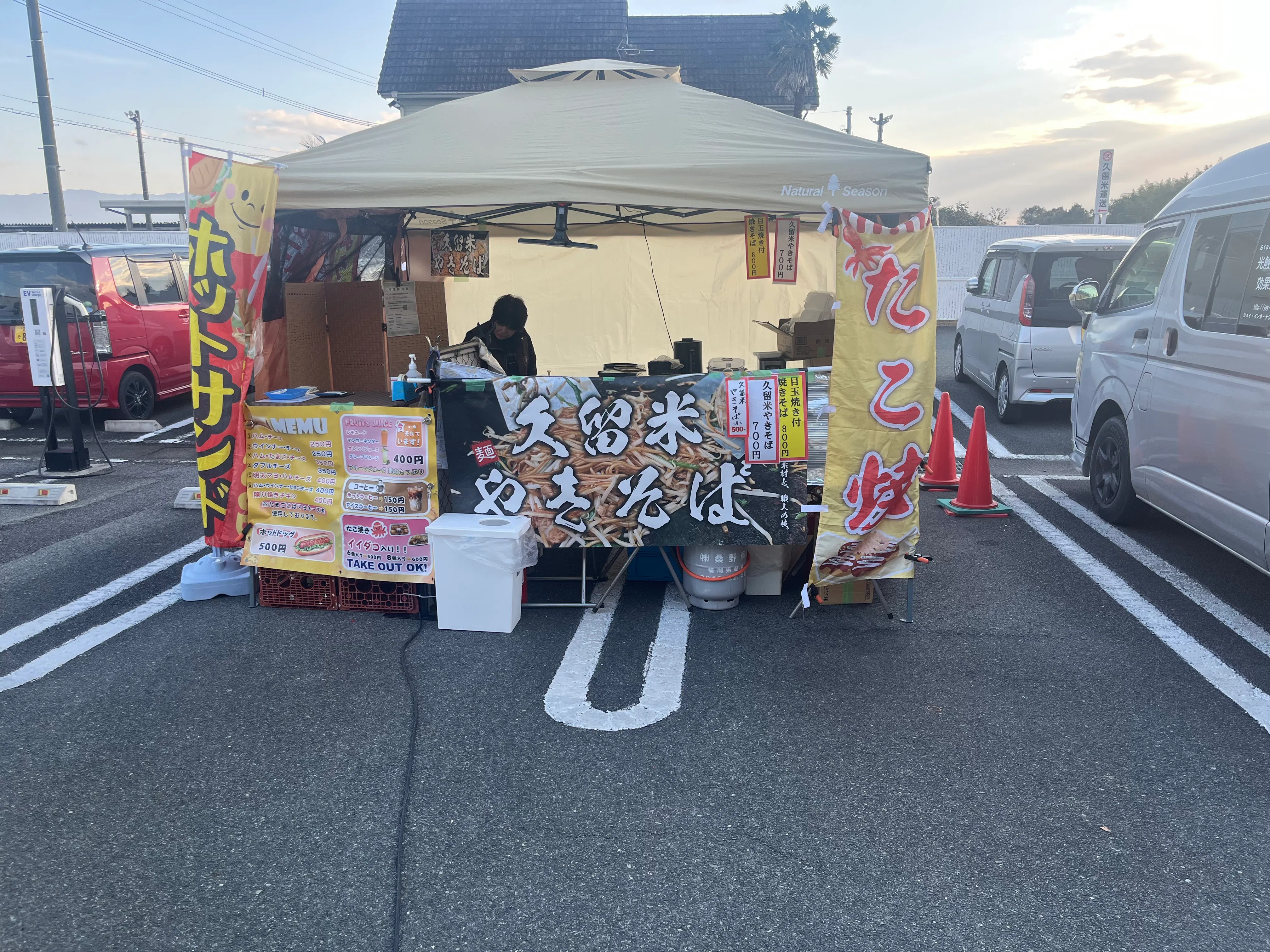 【ダイナム福岡大刀洗店ゆったり館】キッチンカー出店やプロモーションイベントに最適なアミューズメント施設のイベントスペース①（めん六や側）