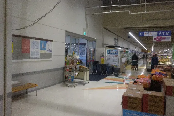 【イオンスーパーセンター美郷】食品入口横催事場 販促プロモーションや物販に最適なスーパー店内催事イベントスペース