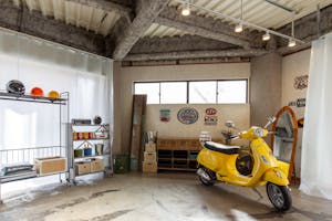 【鶯谷駅9分】車・バイク搬入可能!展示会やイベントに適した24時間利用可能なガレージ風スペース